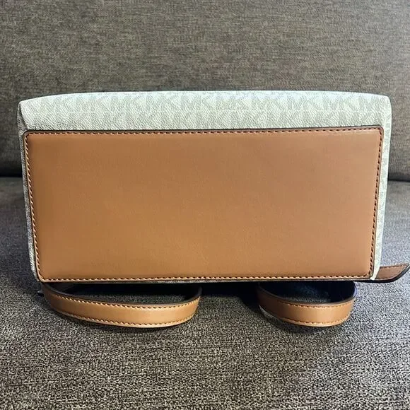 New Michael Kors Valerie Medium Logo Backpack in Vanilla/Acorn - Picture 5 of 16